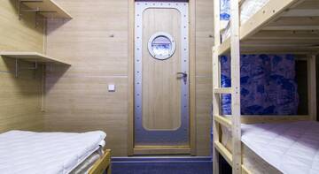Фото номера Односпальная кровать в общем номере Гостиница Ethnomir Hostel Kruiz г. Петрово 5