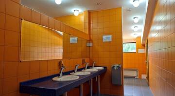 Фото номера Односпальная кровать в общем номере Гостиница Ethnomir Hostel Kruiz г. Петрово 3